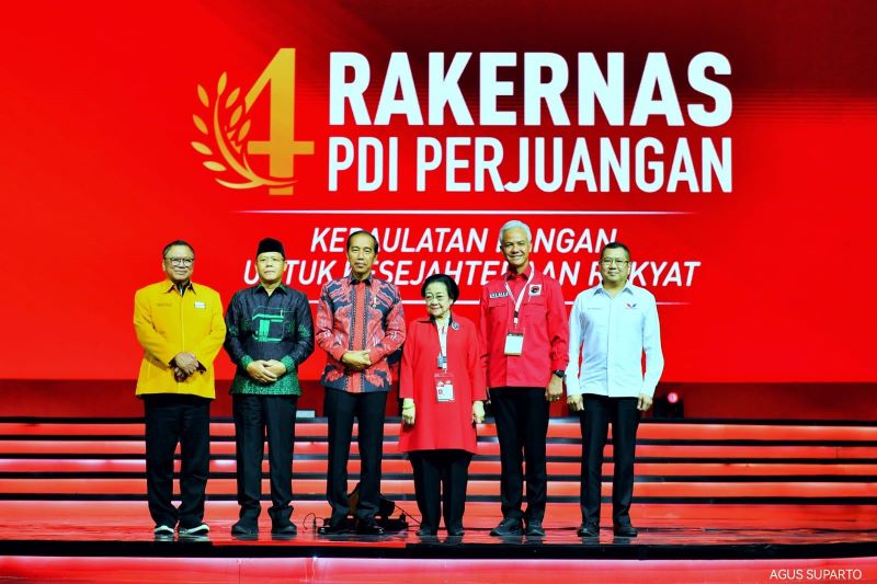 PDI Perjuangan memastikan capres Ganjar Pranowo akan membenahi anggaran dan distribusi pangan bila menang Pilpres 2024.