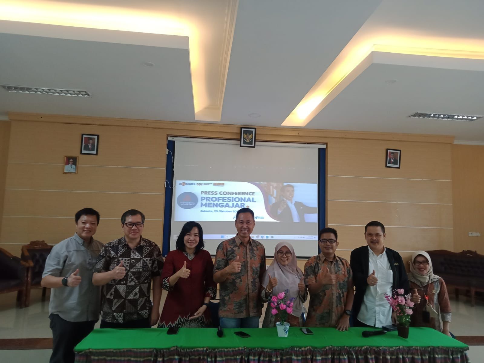 Asosiasi Guru Marketing Indonesia (Agmari) mempersembahkan Program Profesional Mengajar untuk SMK bidang pemasaran.