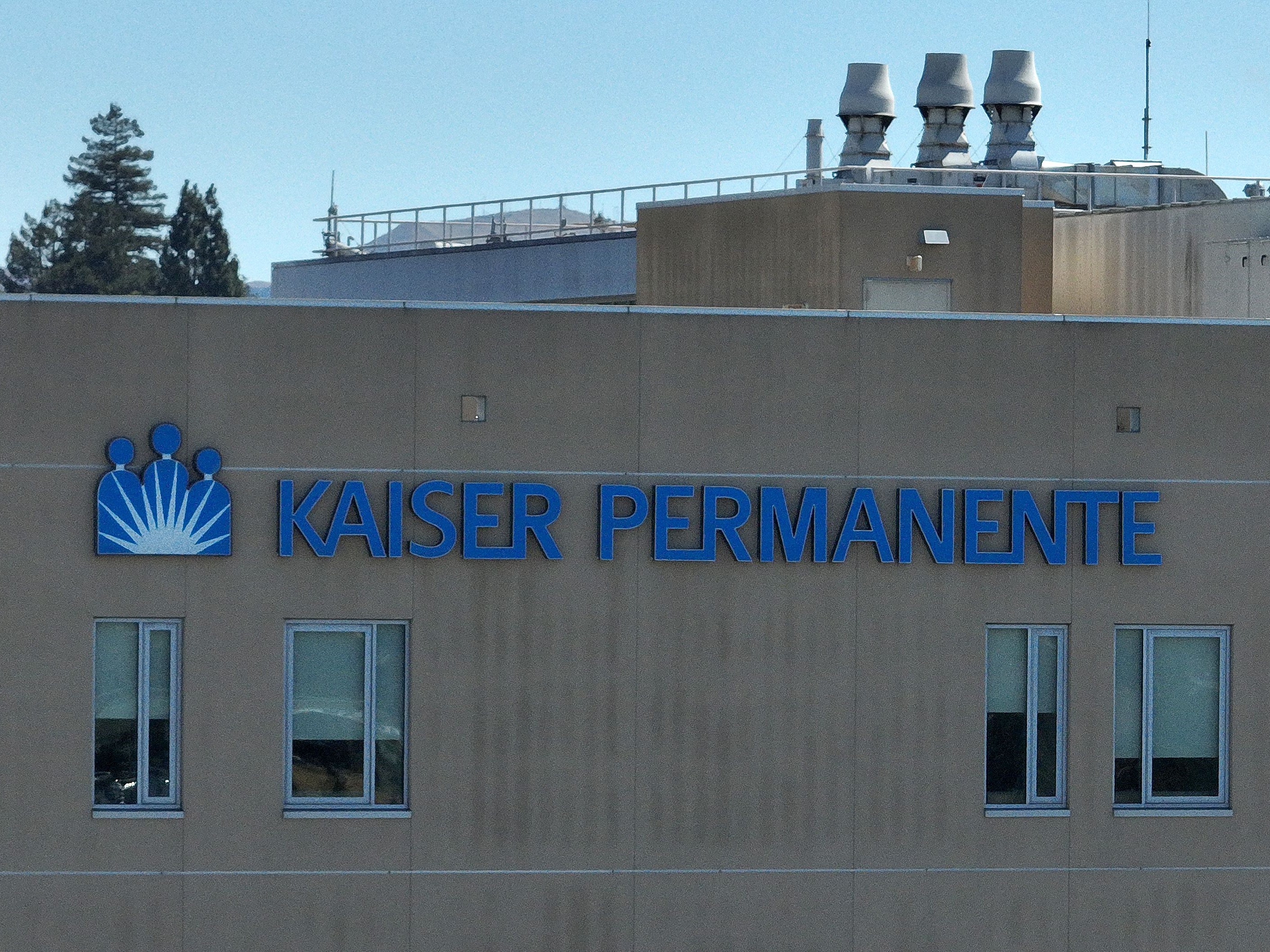 Logo Kaiser Permanente.