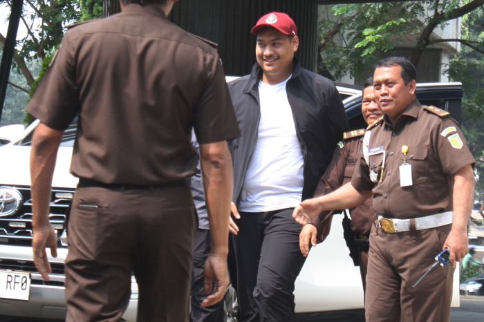 Menpora Dito Ariotedjo saat menjalani pemeriksaan di Kejagung, Juli silam