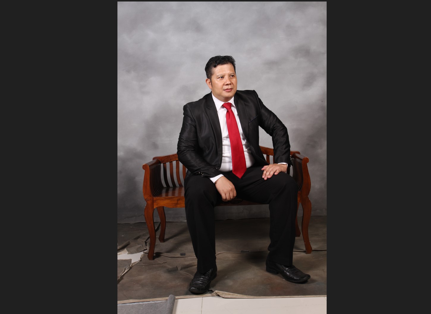 Presiden Direktur Nias International Hospital Fransiskus Faozisokhi Laia