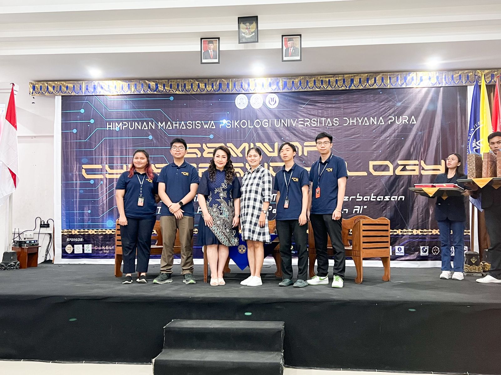 Seminar kecerdasan buatan yang digelar Universitas Dhyana Pura Bali yang menghadirkan pakar psikologi dari Ukrida.