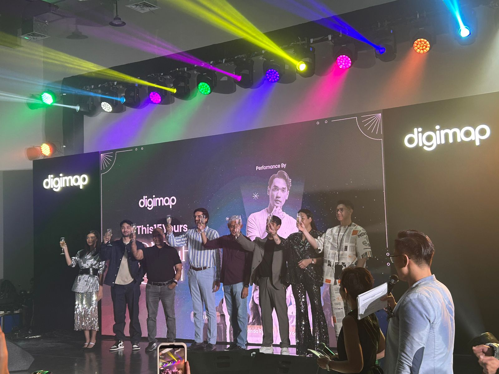 Midnight Lauch Event iphone 15