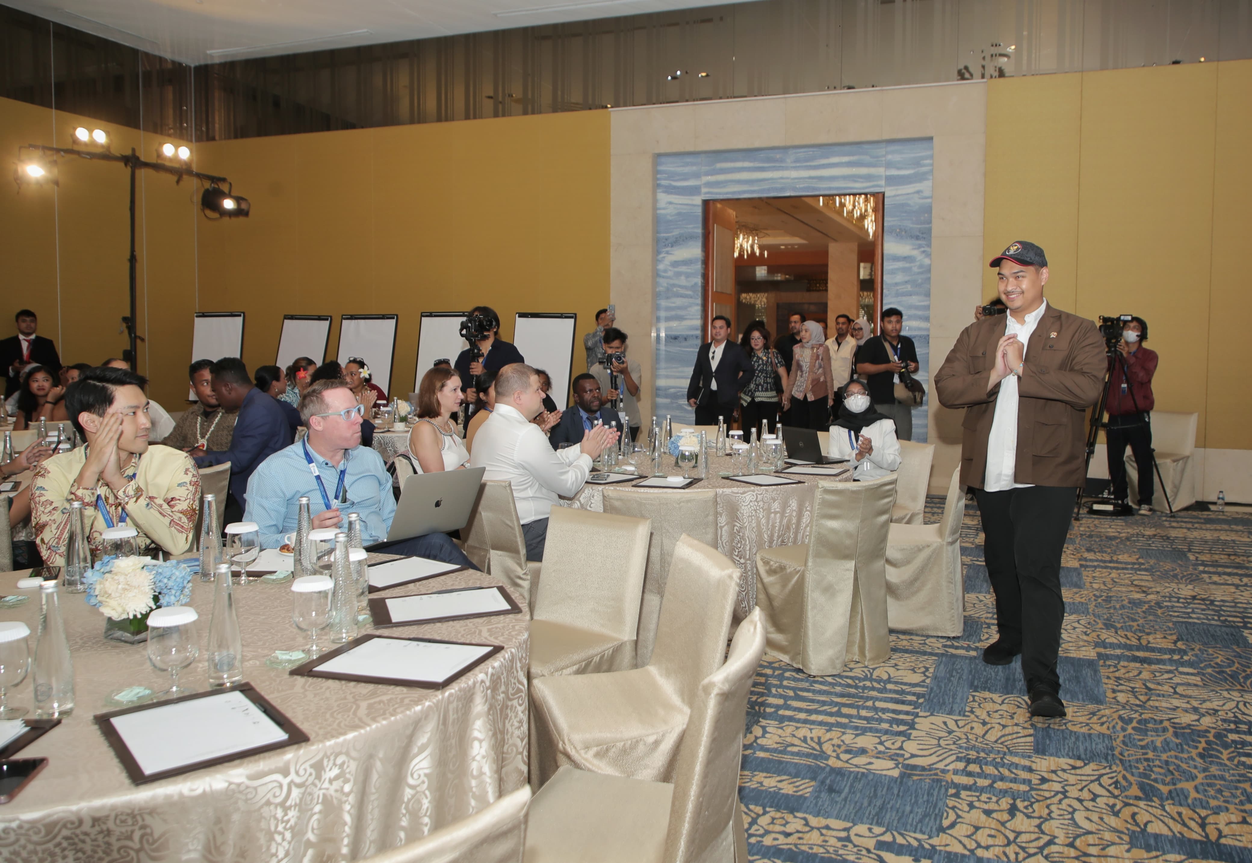 Menpora Dito Ariotedjo menghadiri  Archipelagic and Island States (AIS) Startup Blue Business Summit di Bali, Selasa (10/10).