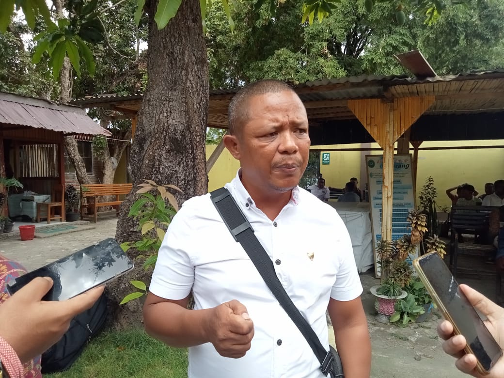 Kuasa hukum tersangka penyalahgunaan narkoba di Lembata, Flores Timur, Theodorus Wungubelen