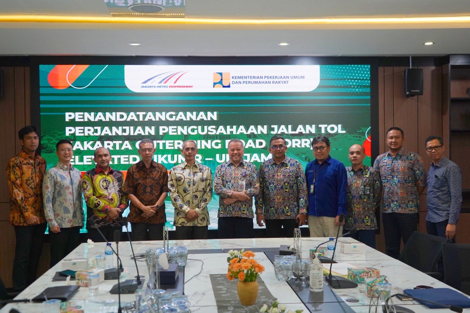 Acara penandatanganan Perjanjian Pengusahaan Jalan Tol (PPJT) di Jakarta, baru-baru ini.