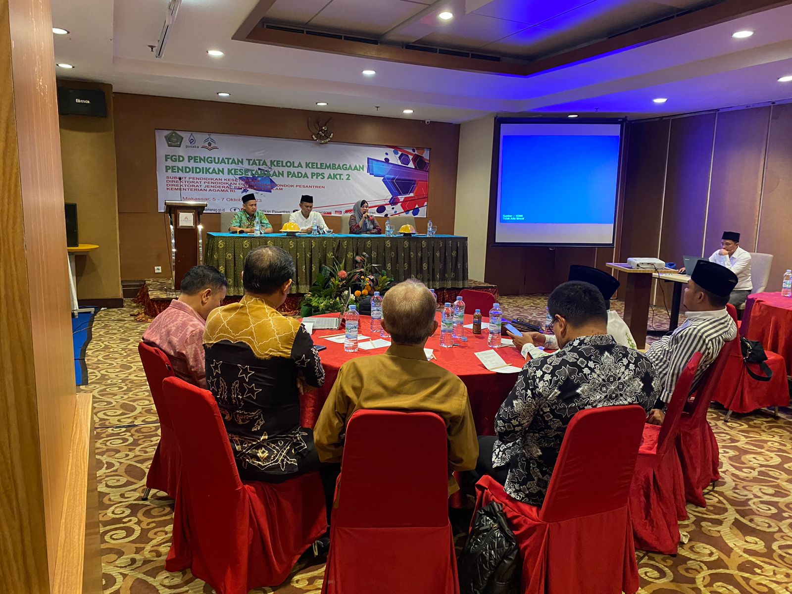 Direktorat Pendidikan Diniyah dan Pondok Pesantren Kemenag menggelar kegiatan penguatan angkatan kedua, di Makassar, Sulawesi Selatan.