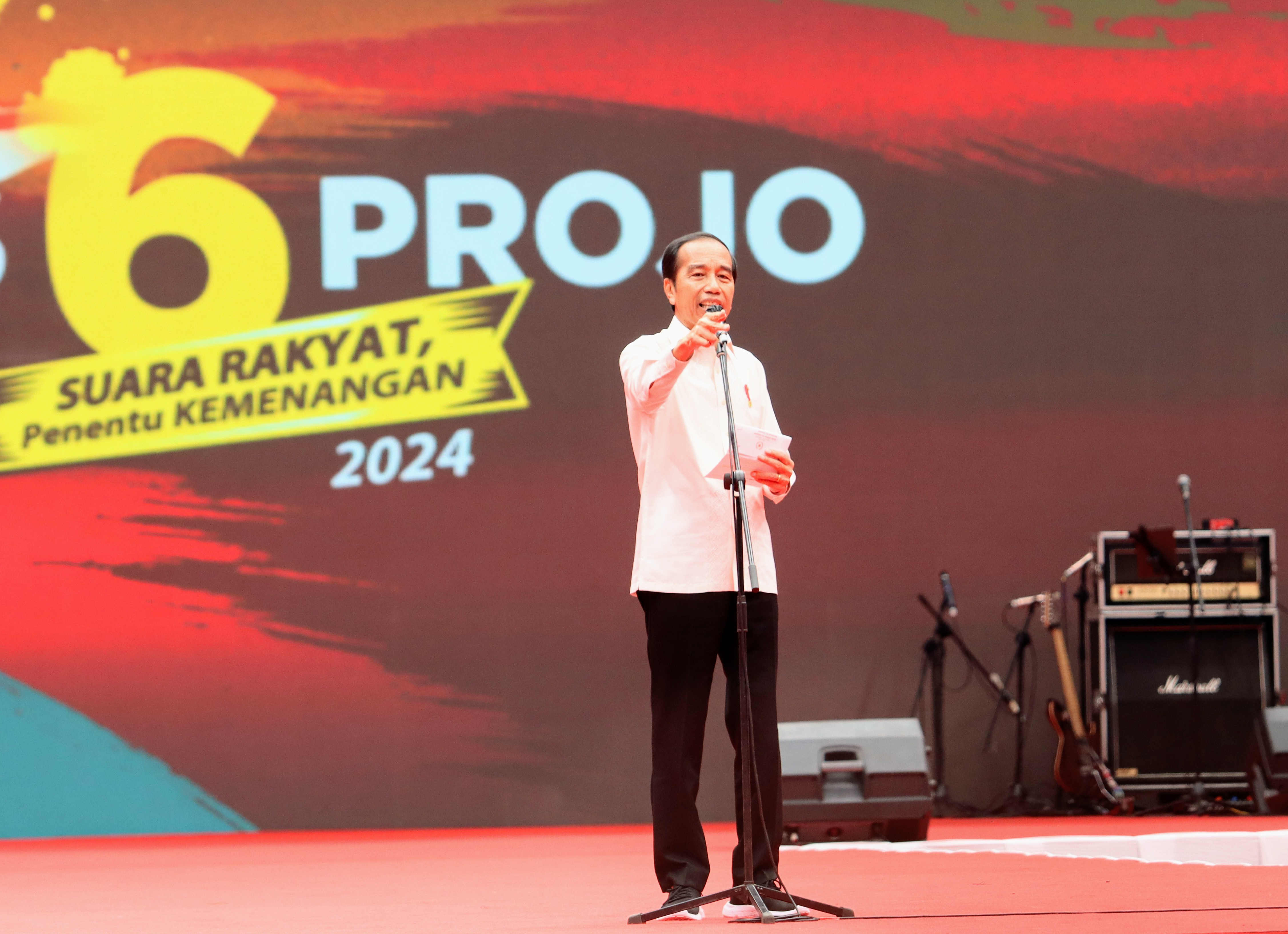 Presiden Joko Widodo memberikan sambutan dalam Rakernas VI Projo