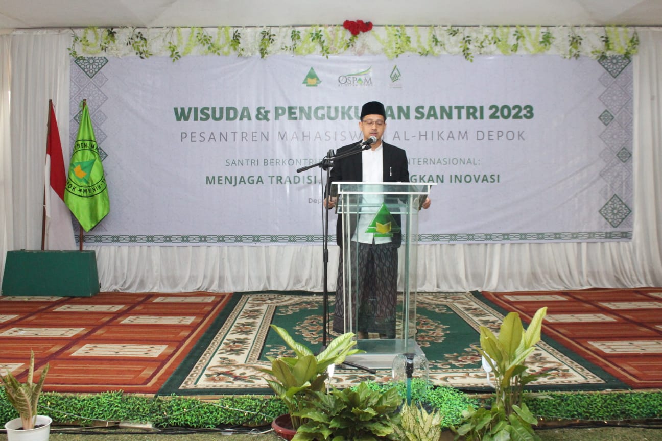 Pengasuh Pesantren Mahasiswa Al-Hikam Depok H.M. Yusron Shidqi, Lc MAg.