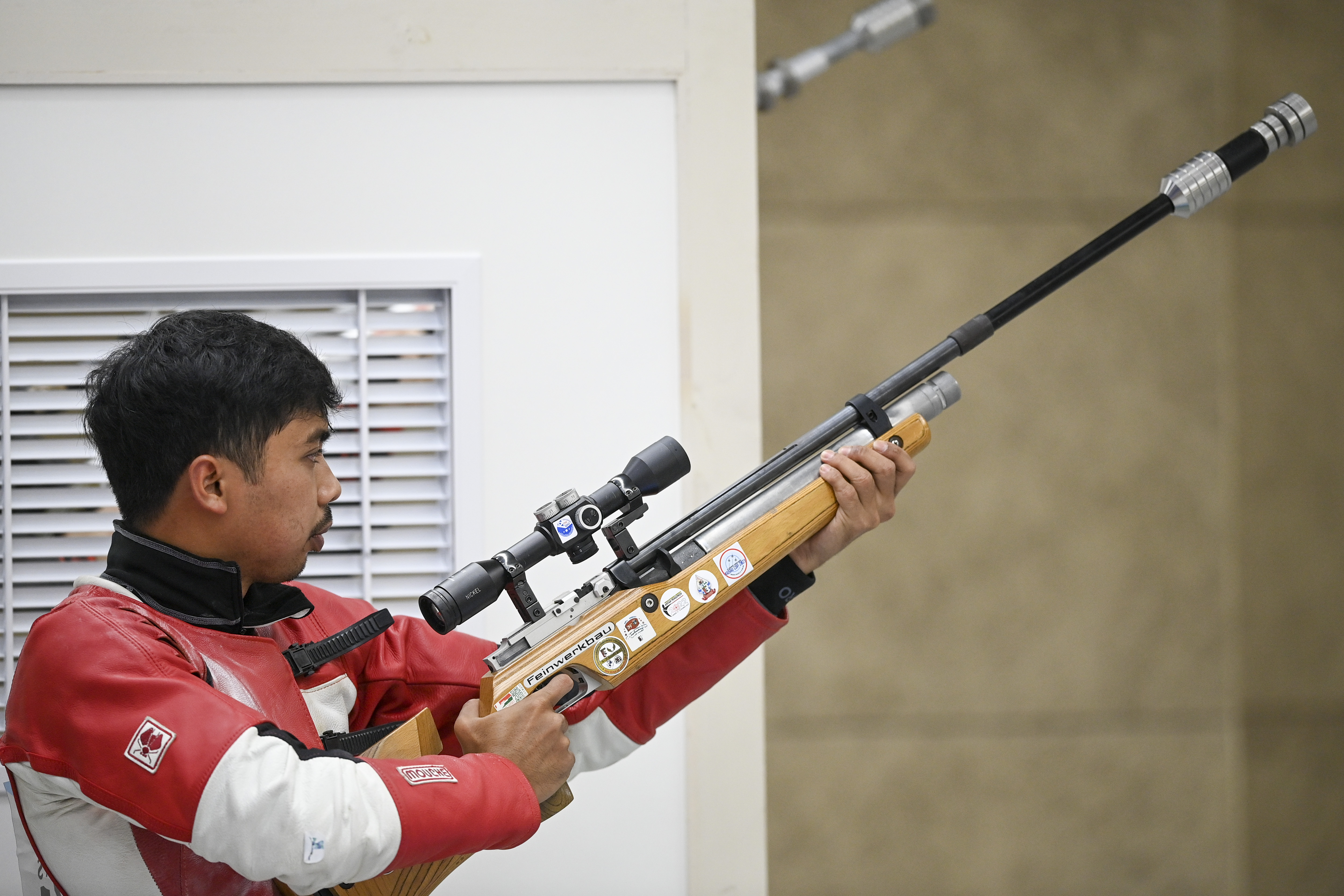 Atlet menembak Muhammad Sejahtera Dwi Putra