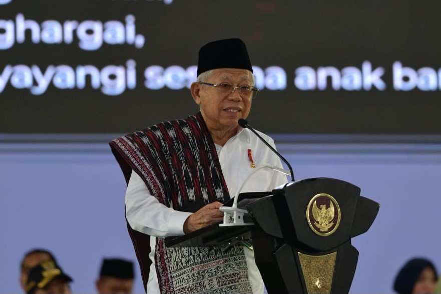 Wakil Presiden Ma'ruf Amin saat menghadiri kegiatan pembacaan Ikrar Merajut Keberagaman Nusantara di GOR Sumut