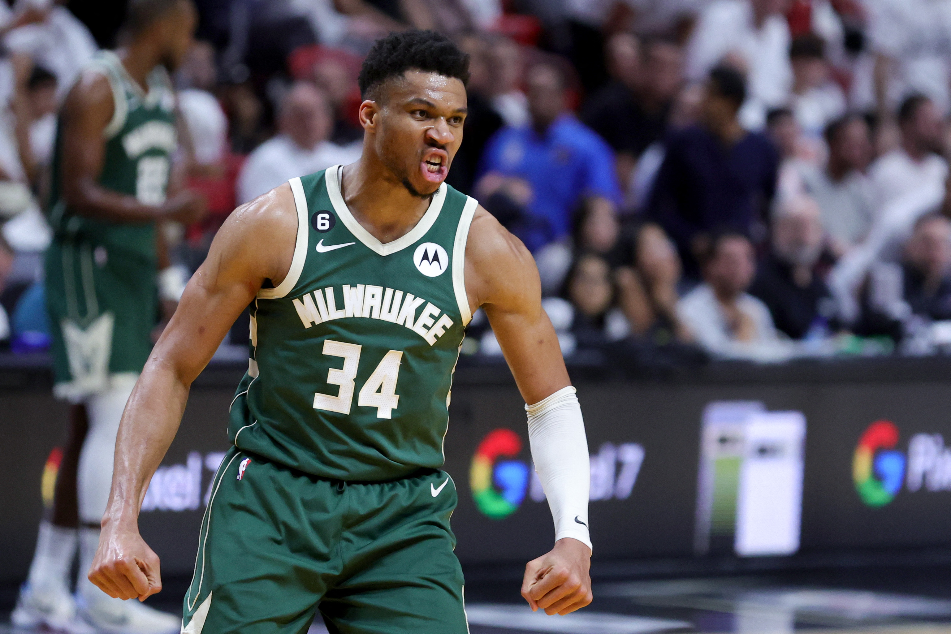 Bintang Milwaukee Bucks Giannis Antetokpunmpo