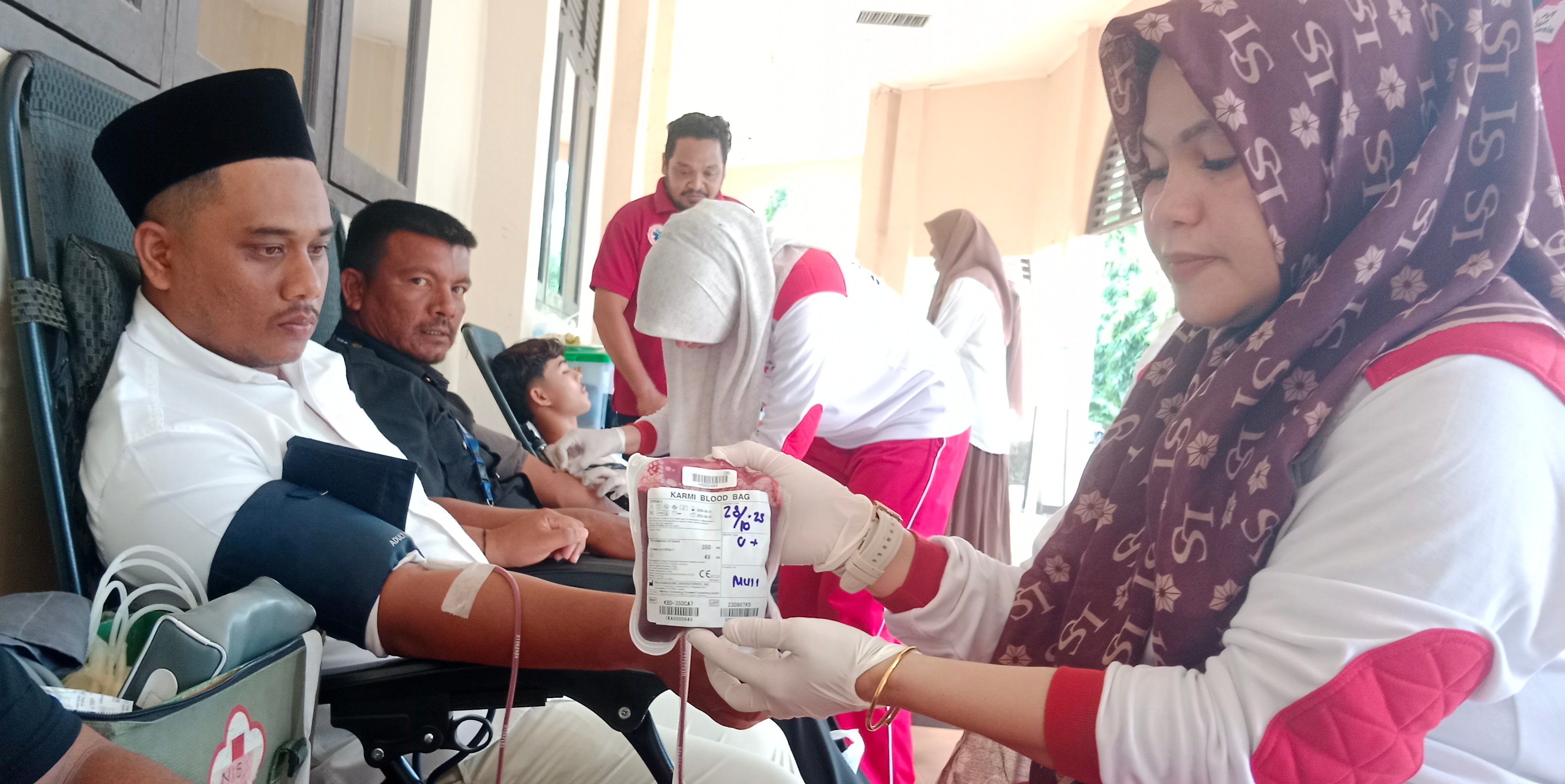 Donor darah di Sekolah Sukma Bangsa Pidie
