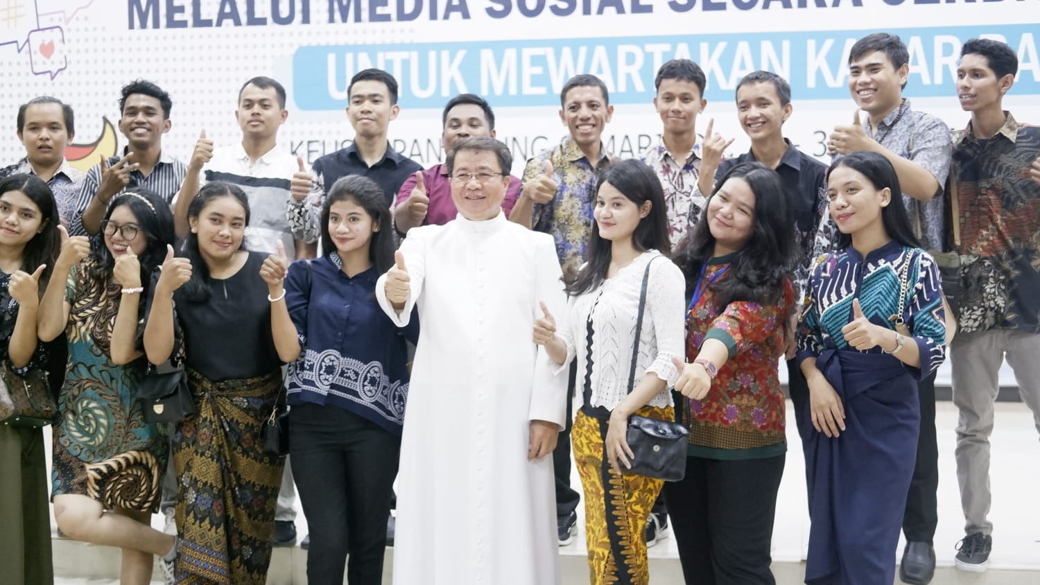 kegiatan literasi digital Kemenkominfo dengan Komsos KWI di Keuskupan Agung Samarinda