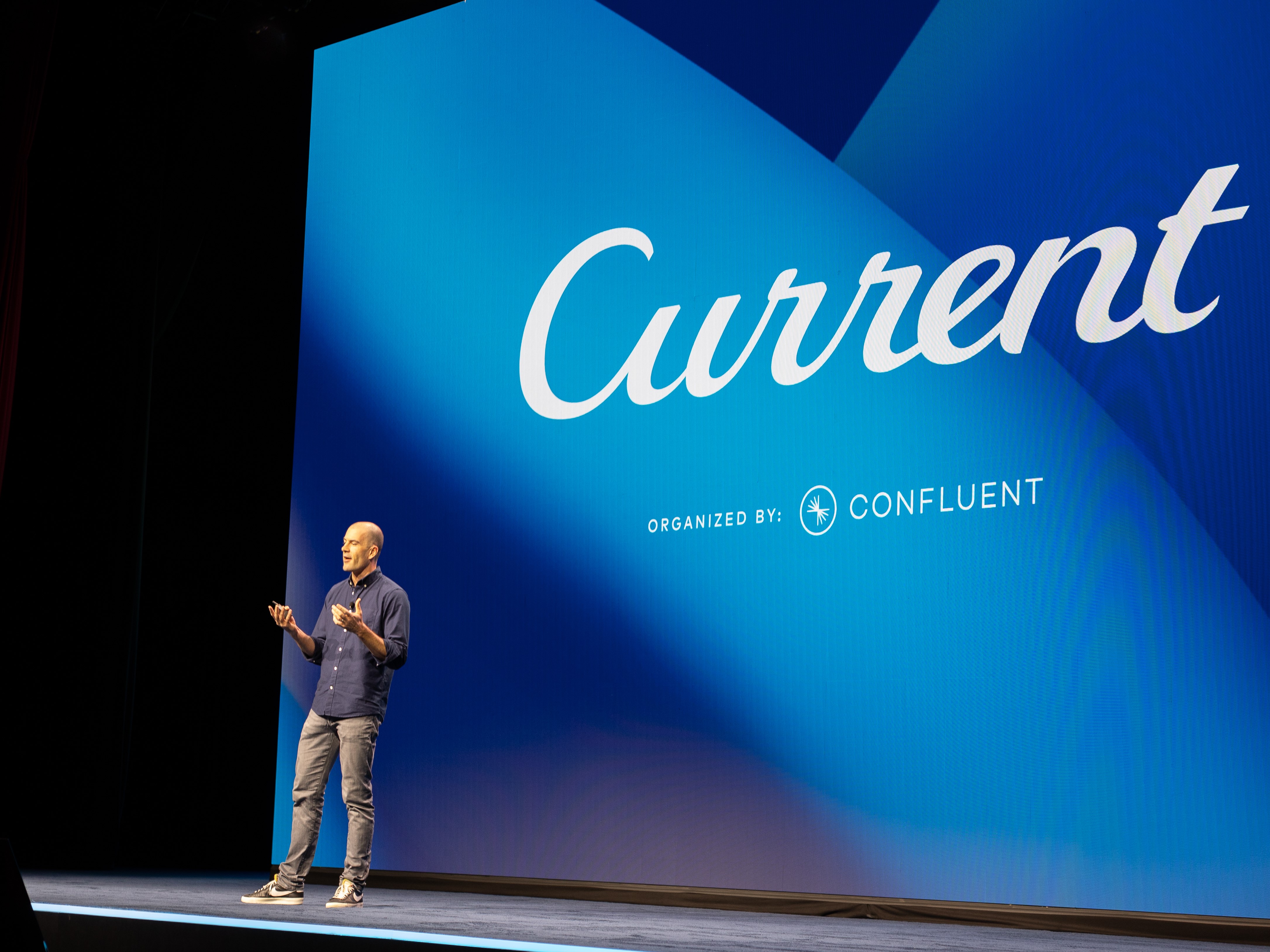 Apache Flink Permudah Buat Aplikasi dengan Pemrosesan Streaming