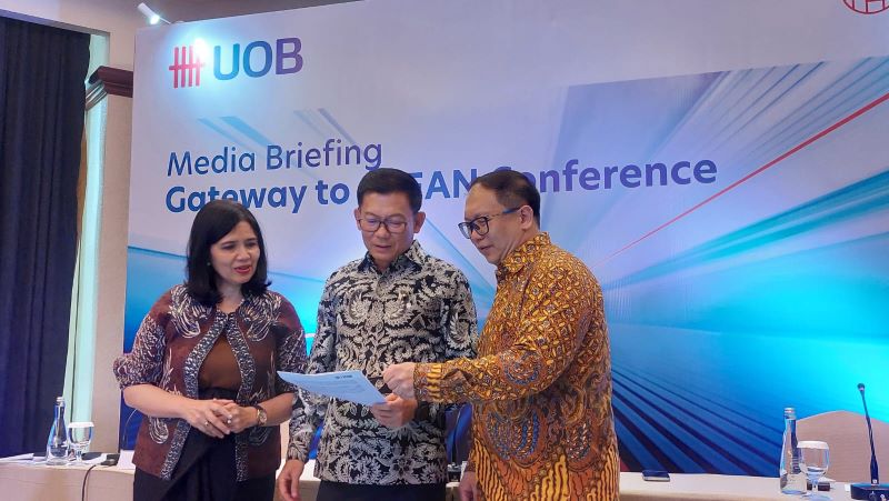 Guna mendukung pertumbuhan ekonomi kawasan ASEAN, UOB menghadirkan UOB Gateway to ASEAN Conference 2023.