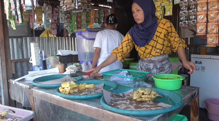 Harga Beras mahal, Pedagang Nasi Bungkus Mengeluh