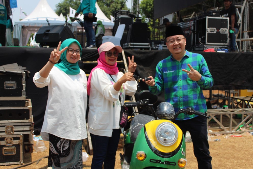 Peringatan Hari Santri, Sumpah Pemuda, dan Deklarasi Domain