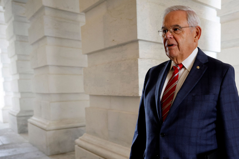 Robert Menendez mengajukan pledoi tidak bersalah di pengadilan New York atas tuduhan konspirasi.