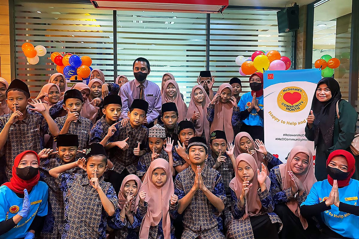 McDonald’s Indonesia kembali menyelenggarakan kegiatan “Community Month” atau Bulan Komunitas.