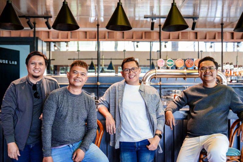 Lagu Pujaan Hatiku diluncurkan ulang oleh Jikustik dalam bentul alter version.