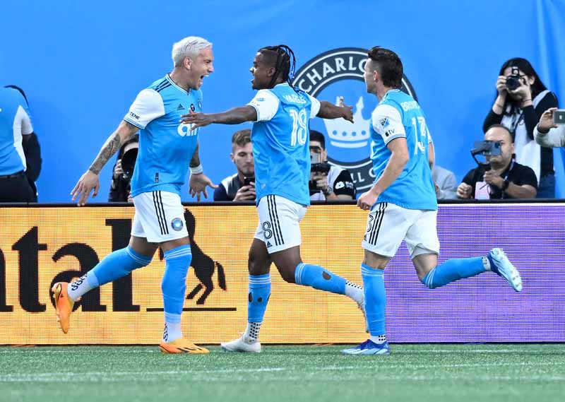 Charlotte FC berhasil melangkah ke babak playoff Major League Soccer (MLS) setelah mengalahkan Inter Miami 1-0.