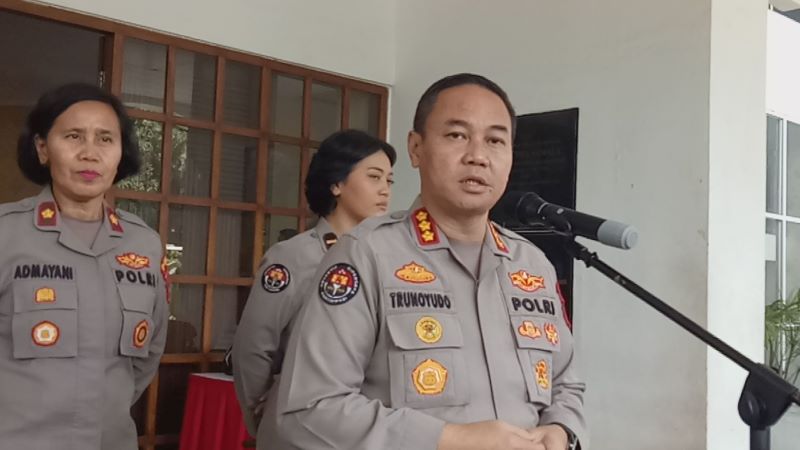 Polda Metro Jaya berdalih belum mendapatkan informasi terkait penggeledahan rumah pimpinan KPK Firli Bahuri.