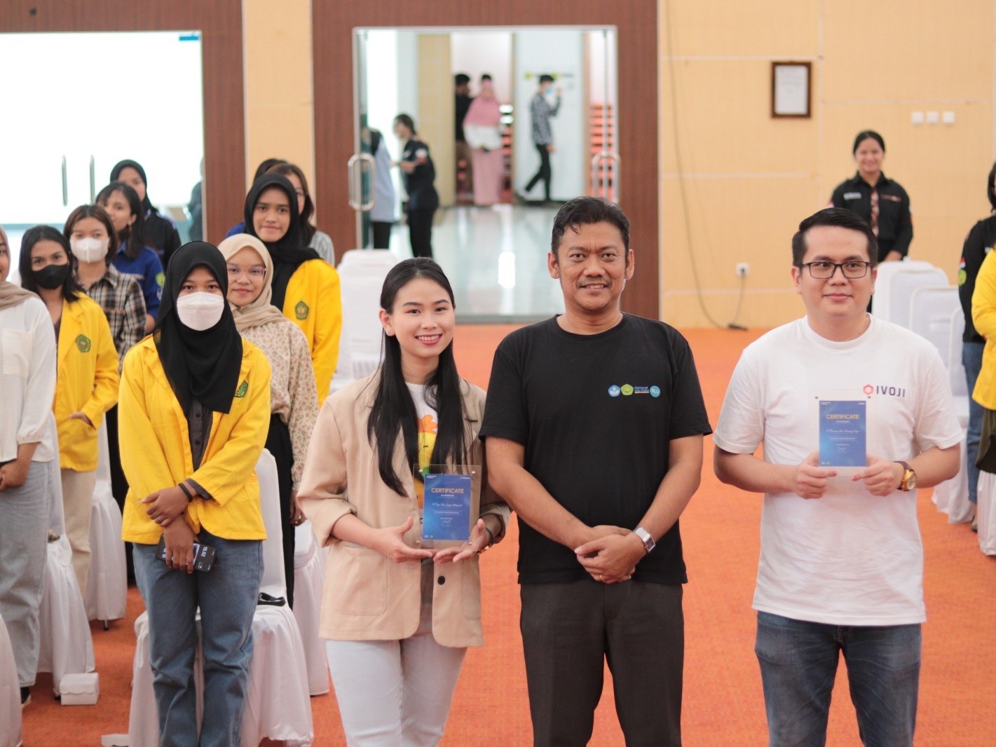 Adapundi bersama peer-to-peer lain menyelenggarakan seminar keuangan di Universitas Palangkaraya, Kalimantan Tengah. 