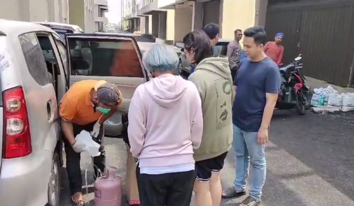 Gas helium yang ditemukan di mobil tempat ditemukannya mayat mahasiswi kedokteran hewan Unair, Surabaya.