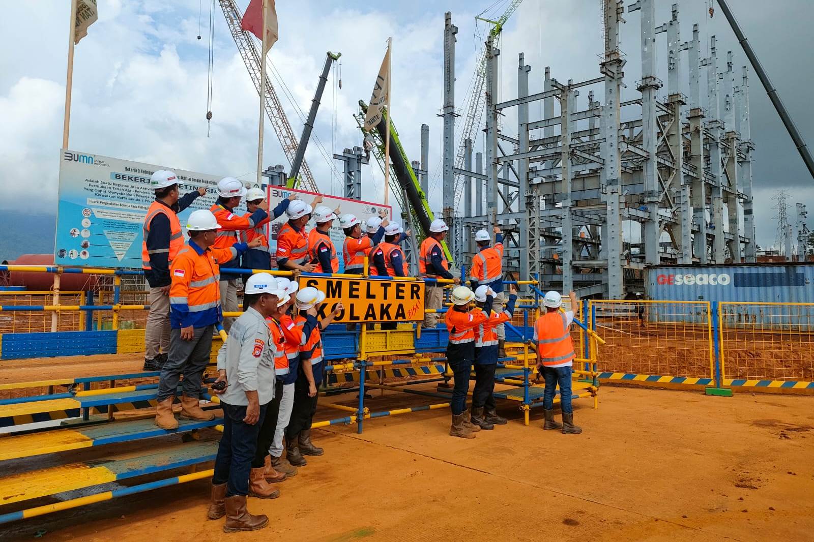 PT CNI yang merupakan salah satu Penanaman Modal Dalam Negeri (PMDN) mendapat perhatian besar dari Kementerian ESDM. 