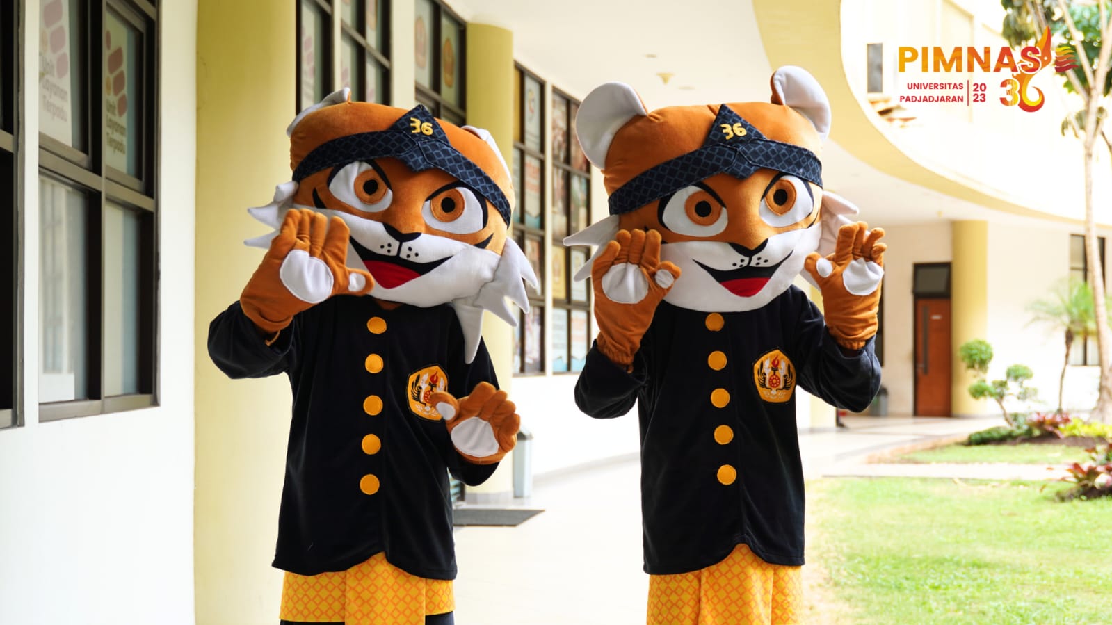Dirandra, maskot Pekan Ilmiah Mahasiswa Nasional ke-36 yang digelar di kampus Universitas Padjadjaran