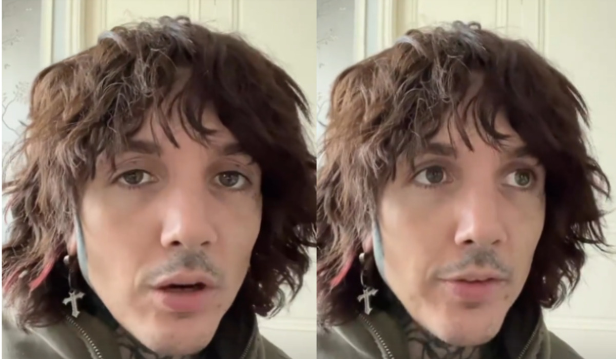  Oliver Skyes, vokalis dari Bring Me The Horizon (BMTH).