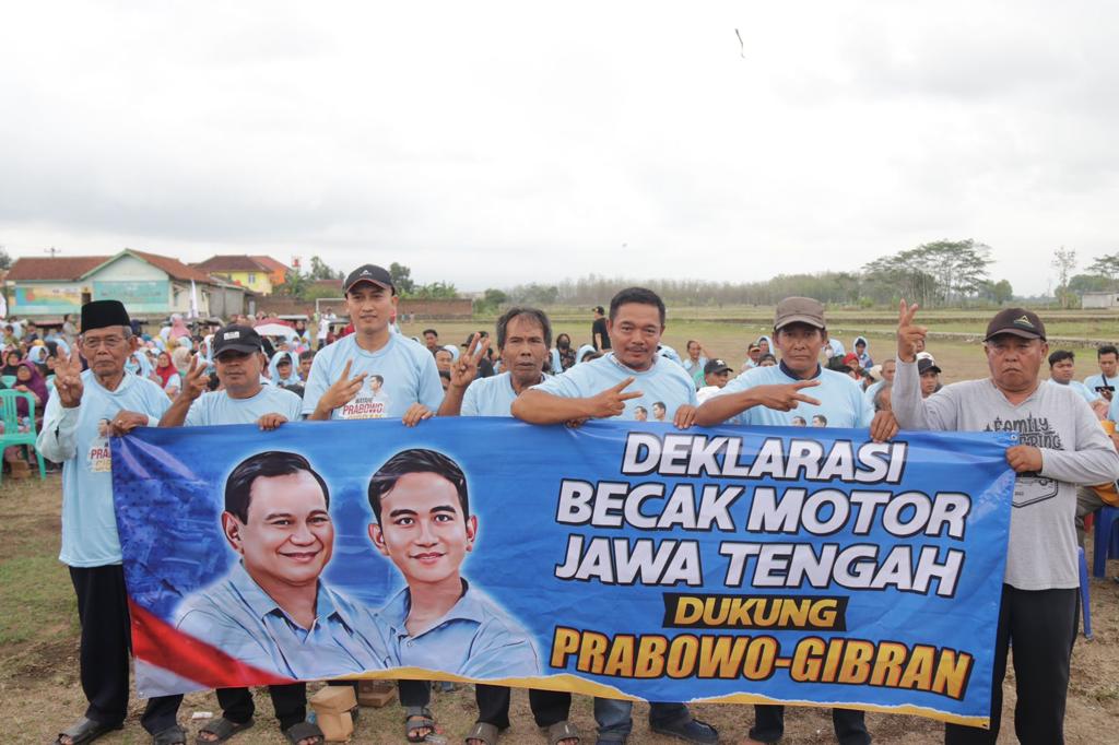 Deklarasi Becak Motor Jawa Tengah pendukung Prabowo-Gibran