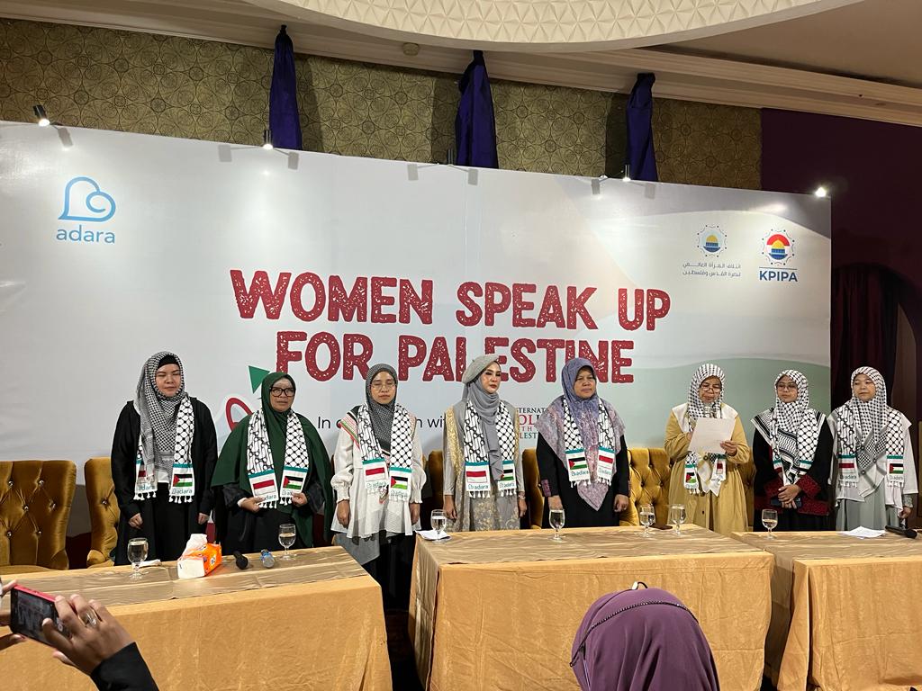 Adara Relief International menggelar acara ‘Women Speak up for Palestine’, dengan tema ‘Your Silence is Killing’ di Jakarta, Sabtu (25/11).
