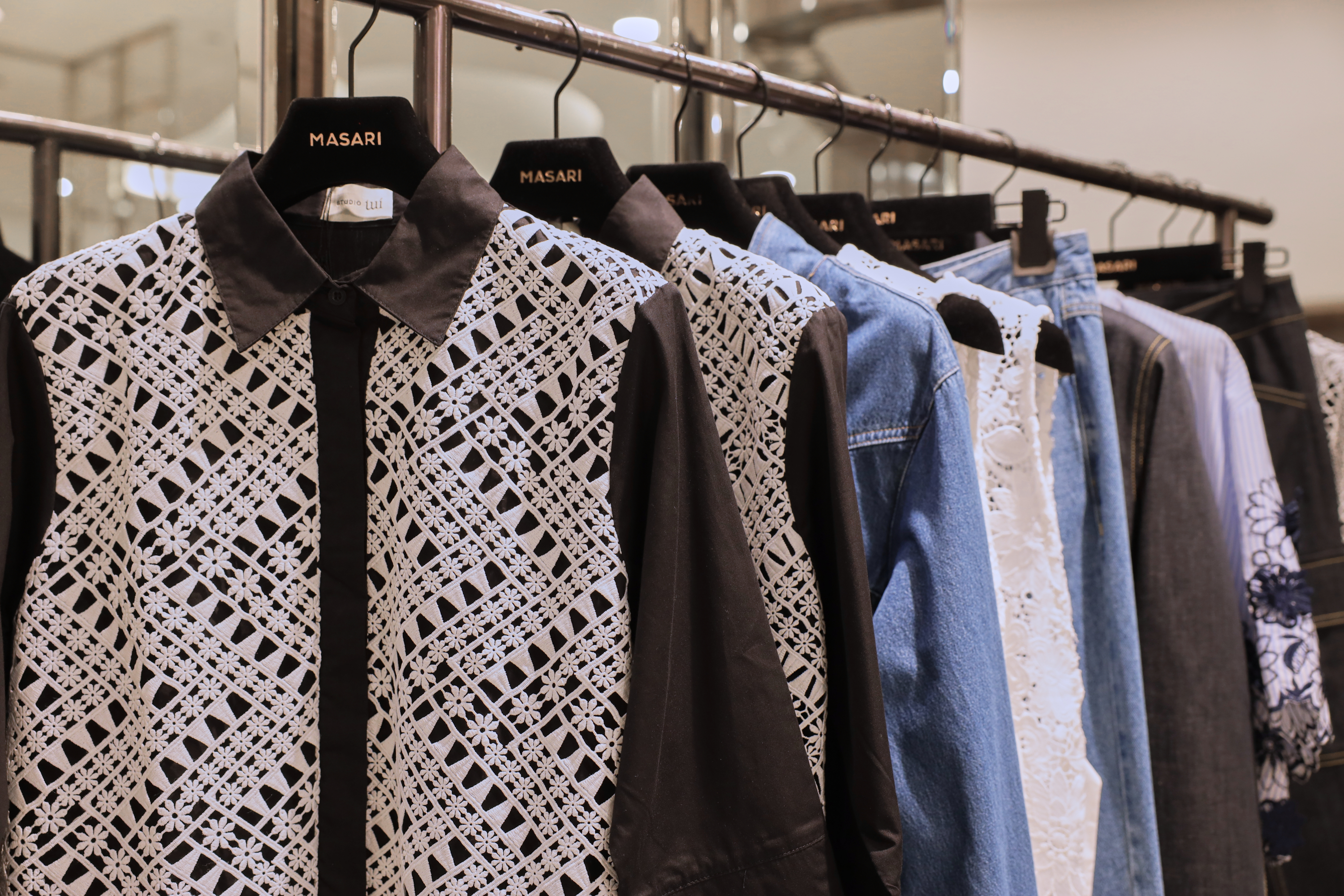 Koleksi terbaru Studio Tui.