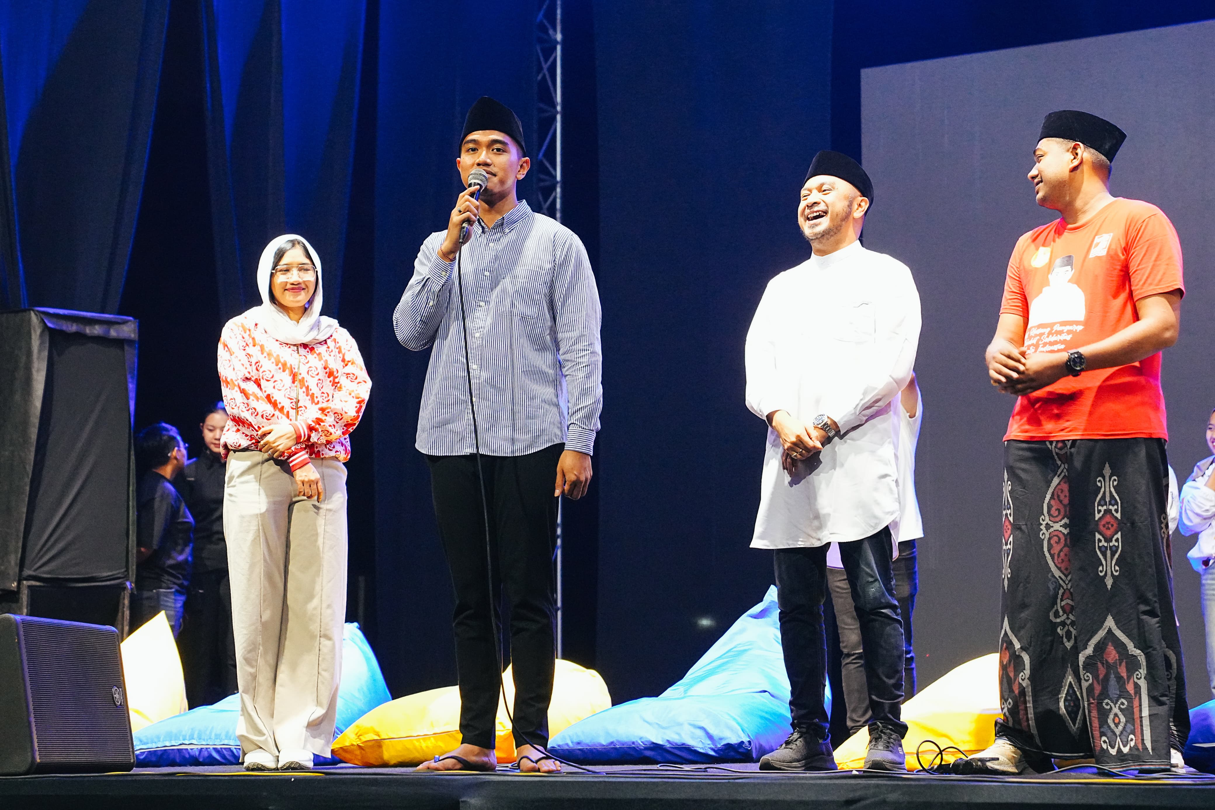Hadiri Tabligh Akbar di Bandung