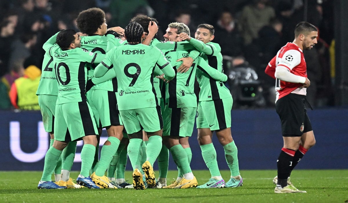 Para pemain Atletico Madrid melakukan selebrasi usai mengalahkan Feyenoord di laga Liga Champions.
