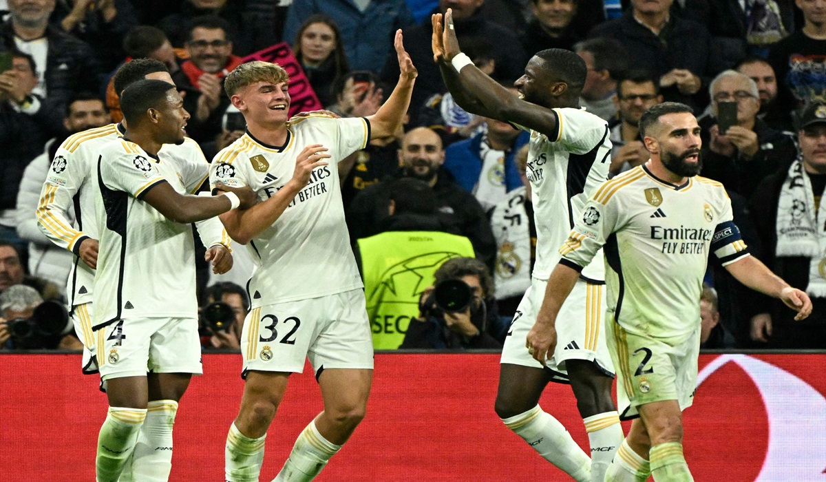 Para pemain Real Madrid melakukan selebrasi usai mencetak gol ke gawang Napoli di laga Liga Champions.