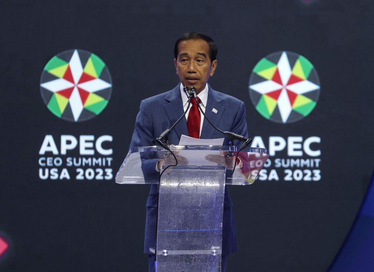 Presiden Jokowi berpidato di APEC CEO Summit di Amerika Serikat.