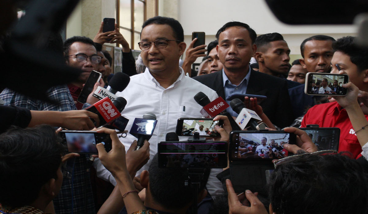 Anies Baswedan merespon pernyataan PKS yang ingin Ibu Kota tetap di Jakarta 