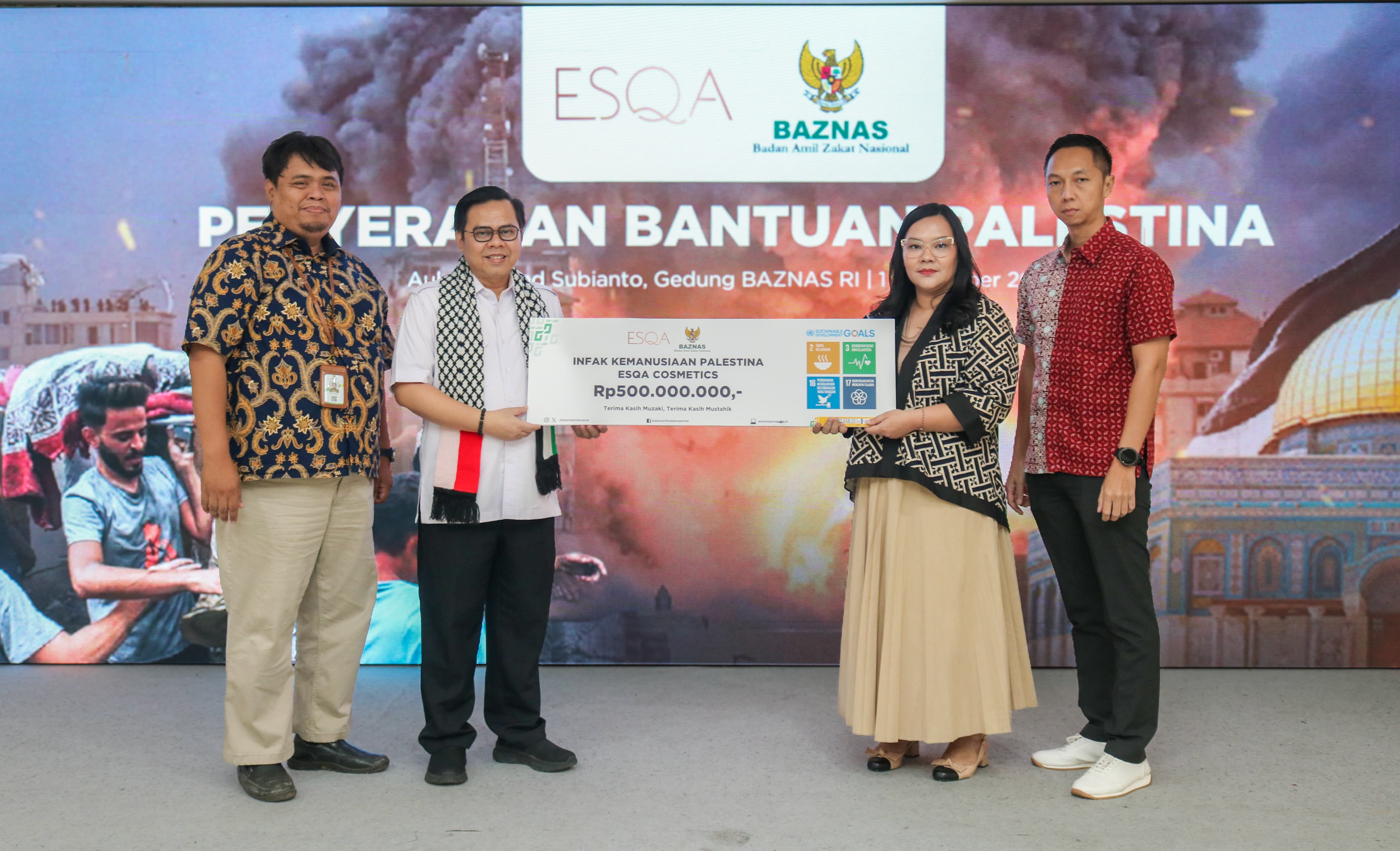 ESQA Cosmetics (ESQA) menyumbangkan dana Rp 600 juta untuk masyarakat sipil Palestina di Gaza melalui Baznas dan PCRF.