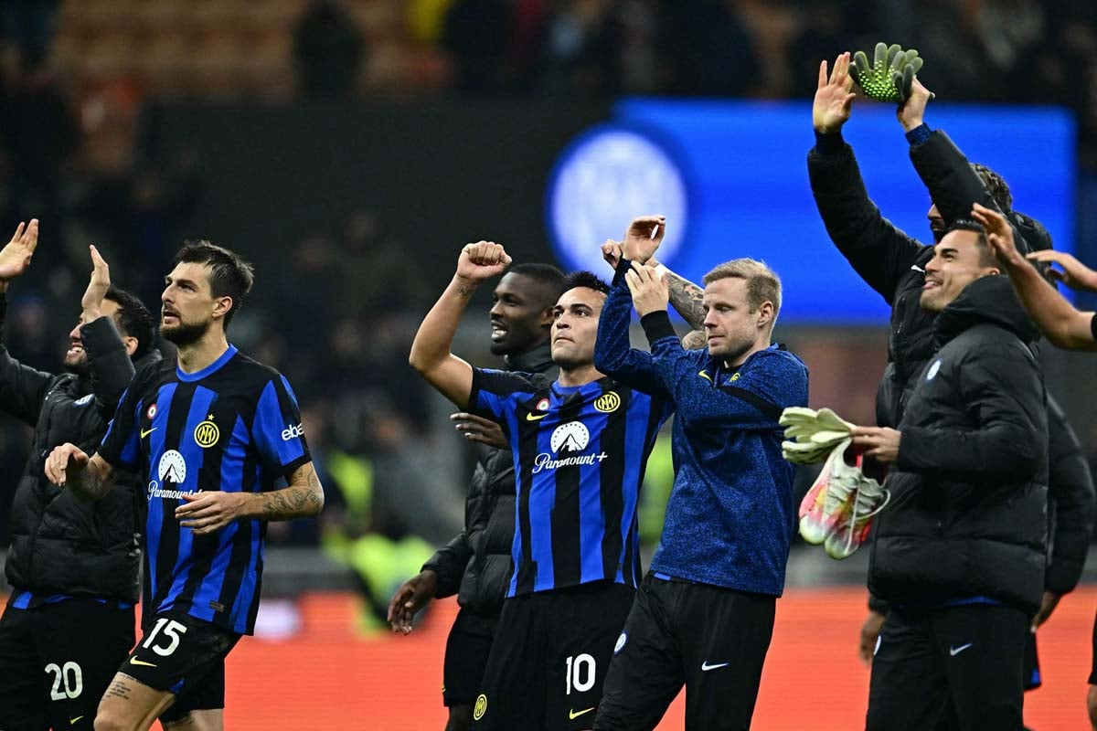Inter Milan berhasil mengalahkan Frosinone 2-0 yang mengantarkan mereka kembali ke puncak klasemen Serie A.