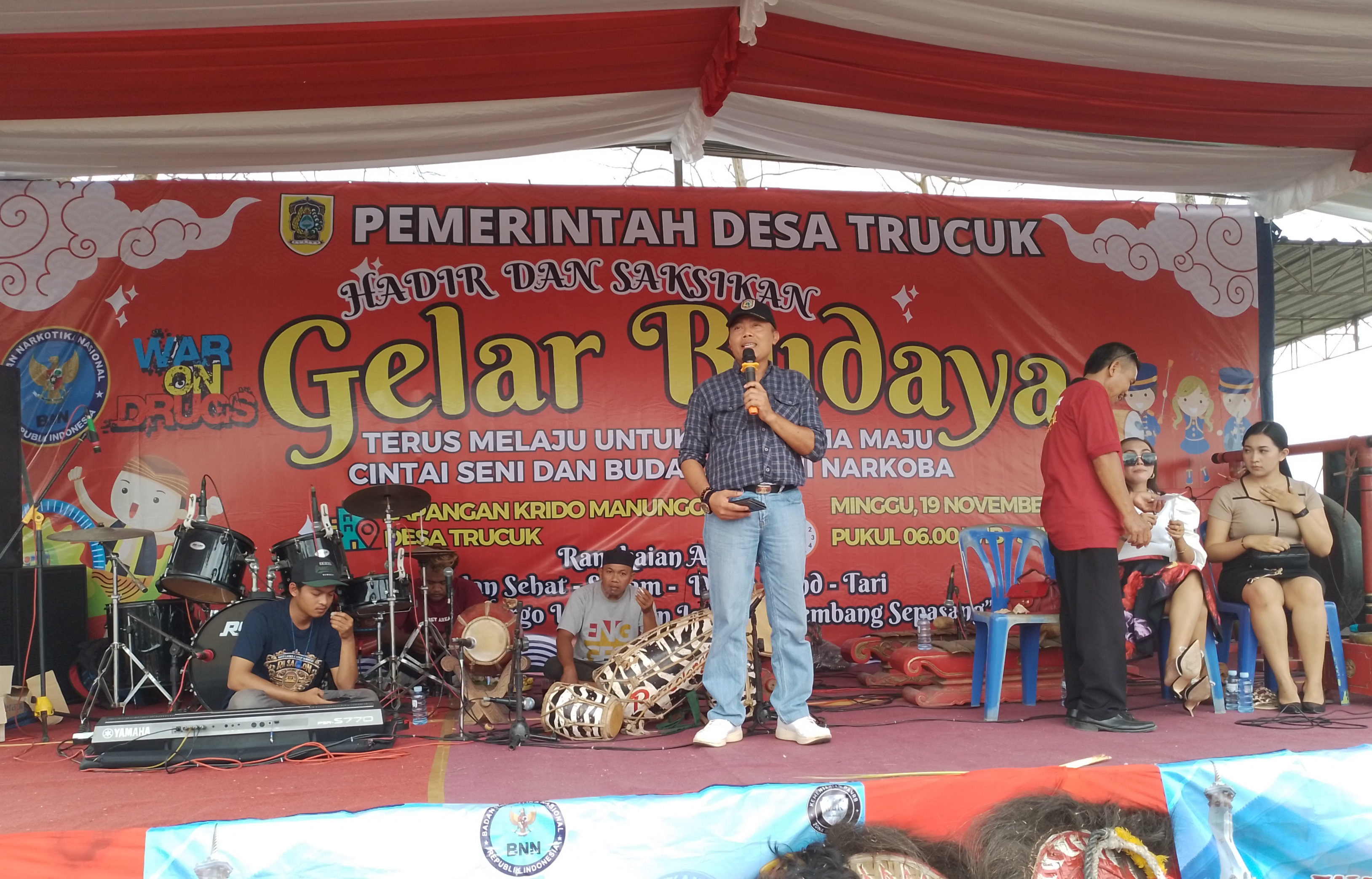 Kepala Disbudporapar Sri Nugroho menyampaikan sambutan mewakili Bupati Klaten