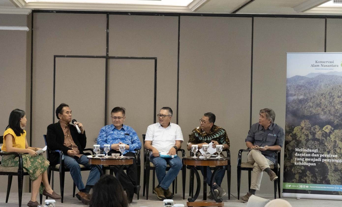 GRP mendukung Yayasan Konservasi Alam Nusantara yang melakukan gelar wicara bersama Kementerian LHK dan pemangku kepentingan lainnya.