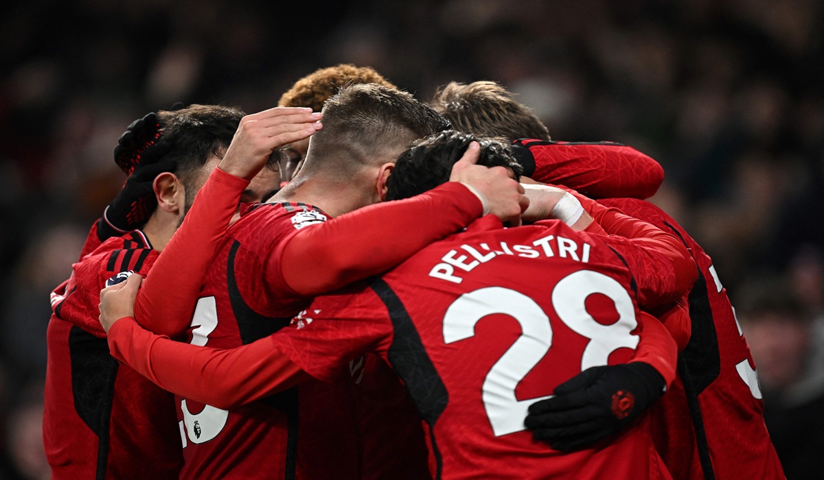 Para pemain Manchester United melakukan selebrasi usai mencetak gol ke gawang Everton di laga Liga Primer Inggris.
