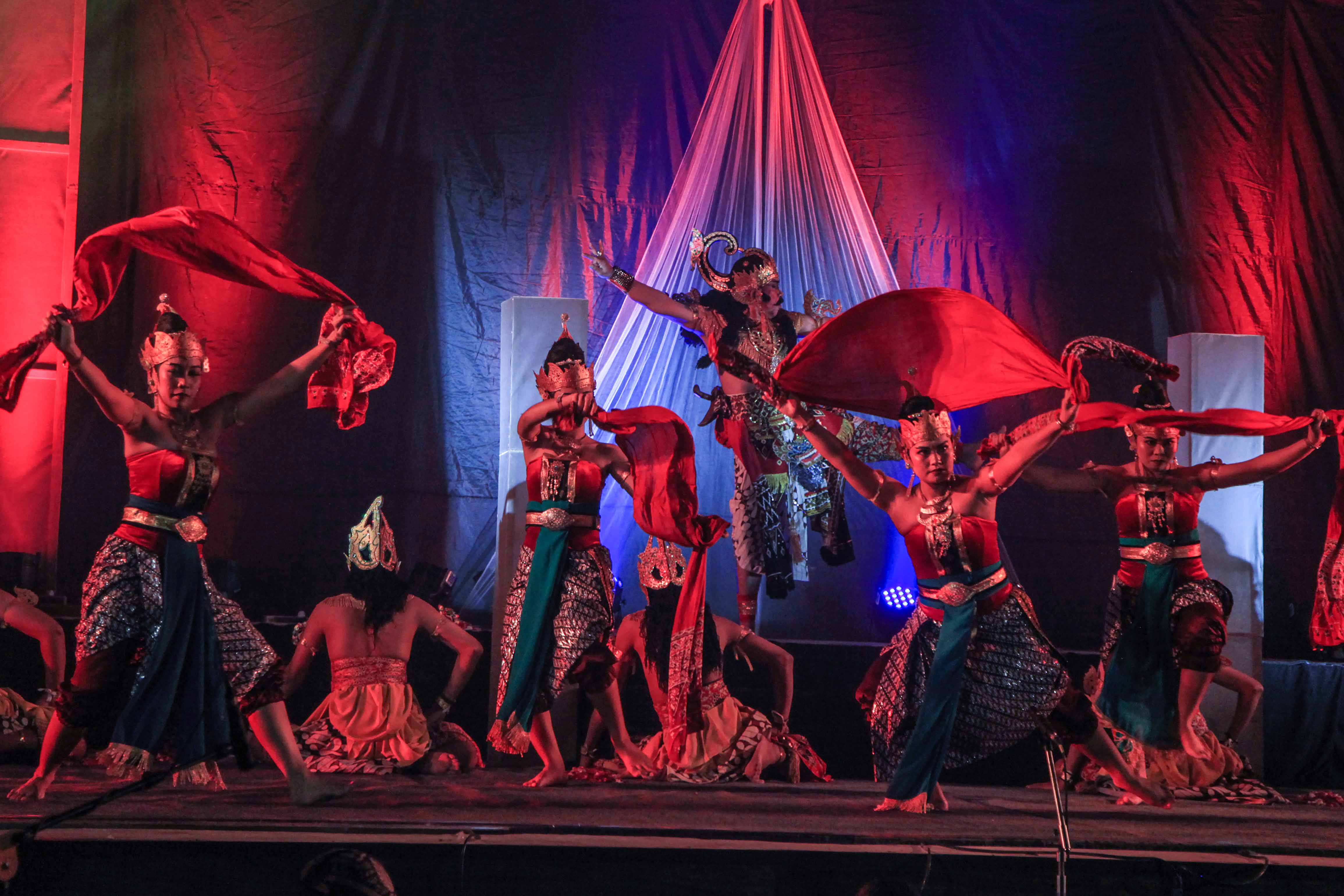 Pertunjukan wayang orang di Semarang, Jawa Tengah