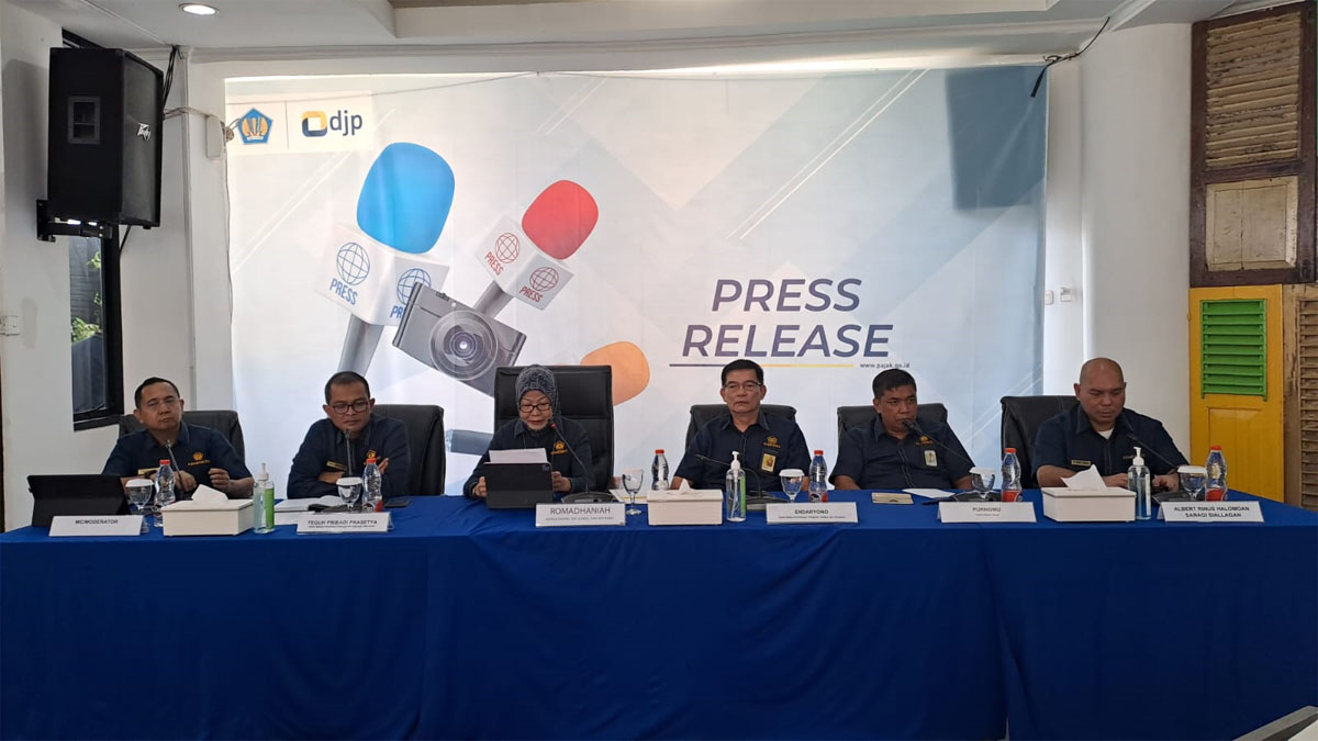 Kepala Kanwil DJP Sumatra Selatan dan Kepulauan Bangka Belitung, Romadhaniah.