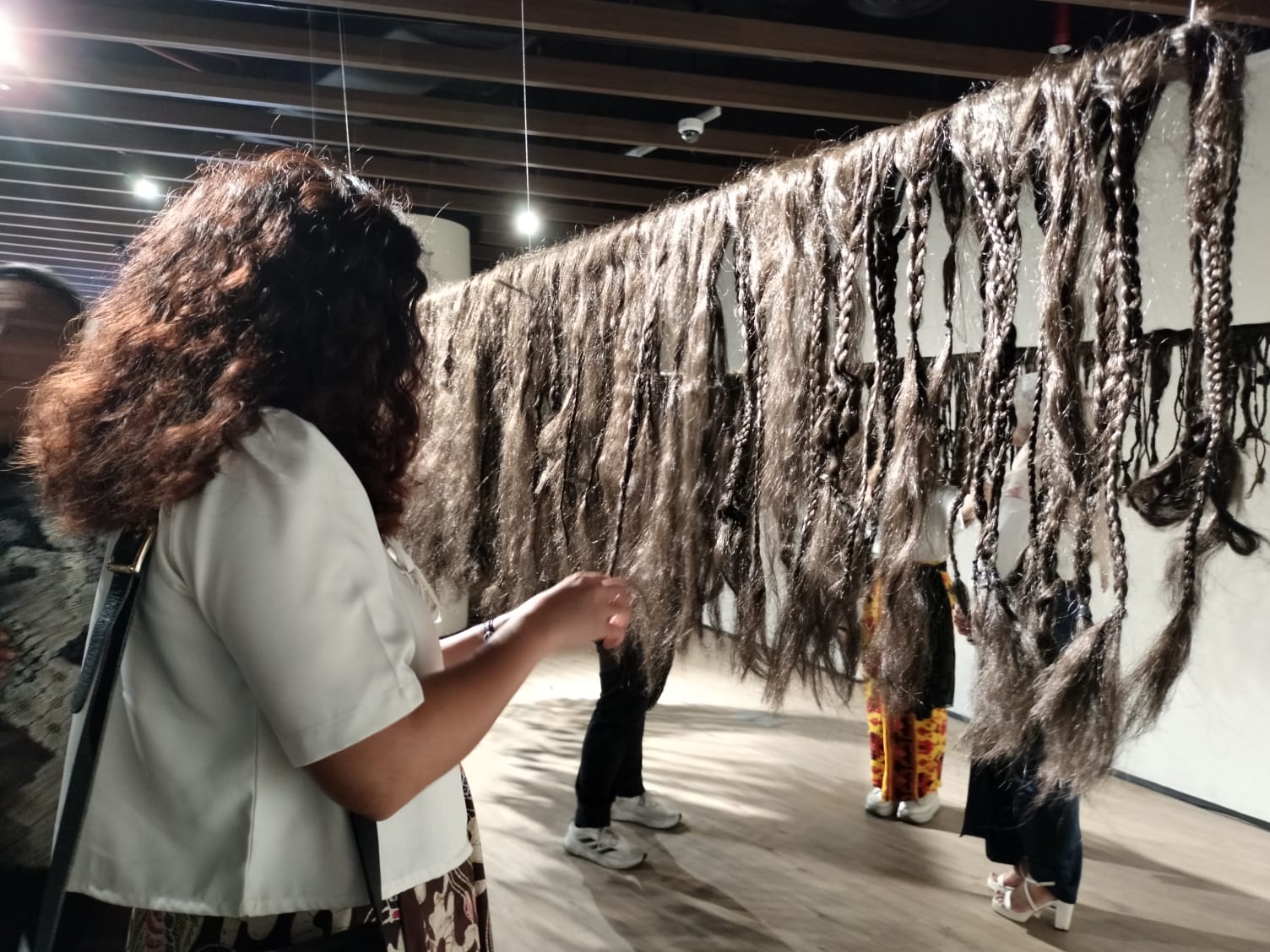 Pameran seni kontemporer 