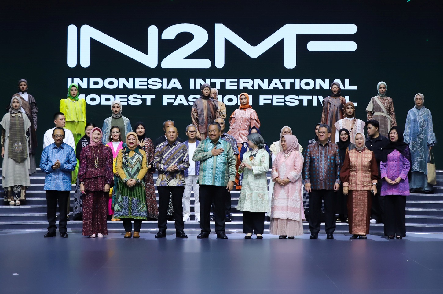 Pembukaan acara Indonesia International Modest Fashion Festival (IN2MF) 2023 di Plenary Hall, Jakarta Convention Center (JCC) Senayan.