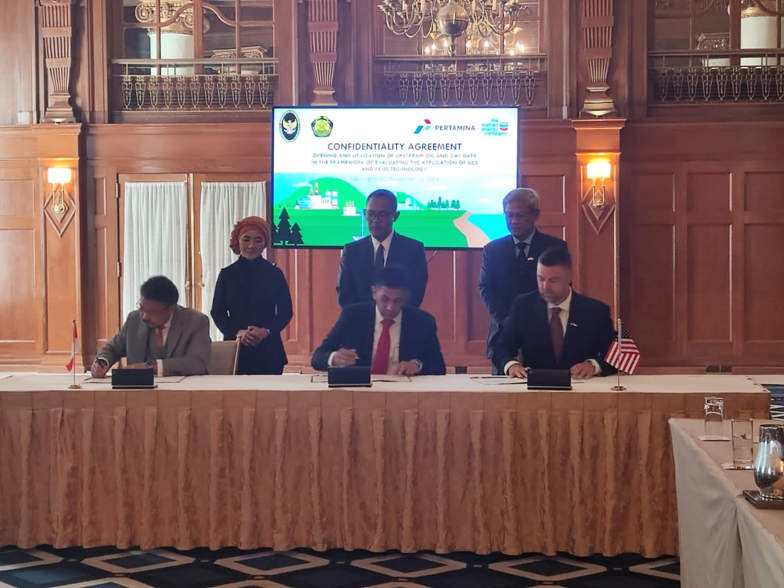 Penandatanganan Joint Study Agreement antara PT Pertamina dan Chevron untuk mengkaji kelayakan CCS/CCUS di Kaltim.